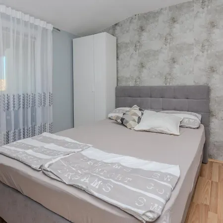 By The Sea - Lozice, - 18593 Apartment